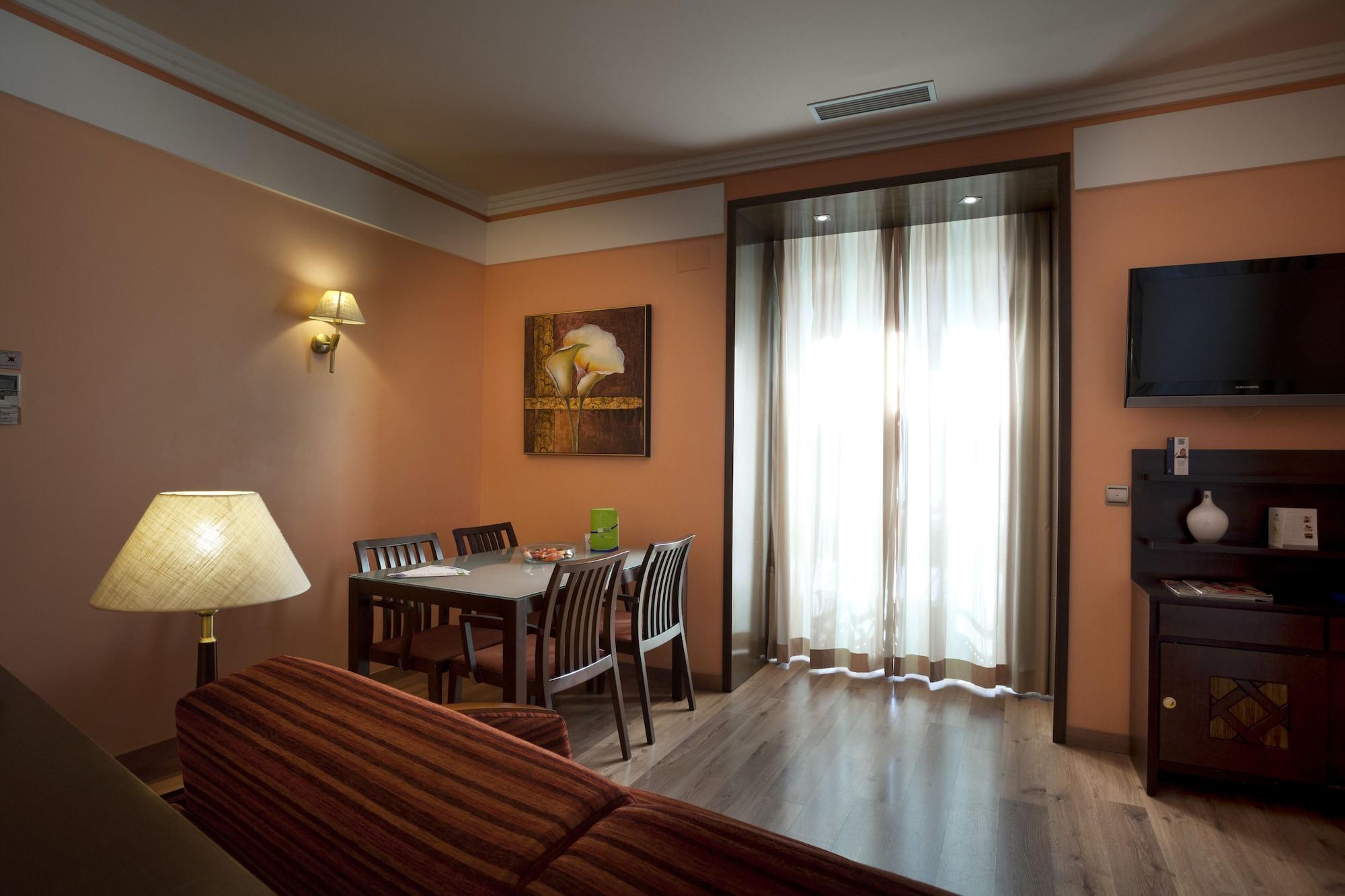 Suites Gran Via 44 Гранада Экстерьер фото