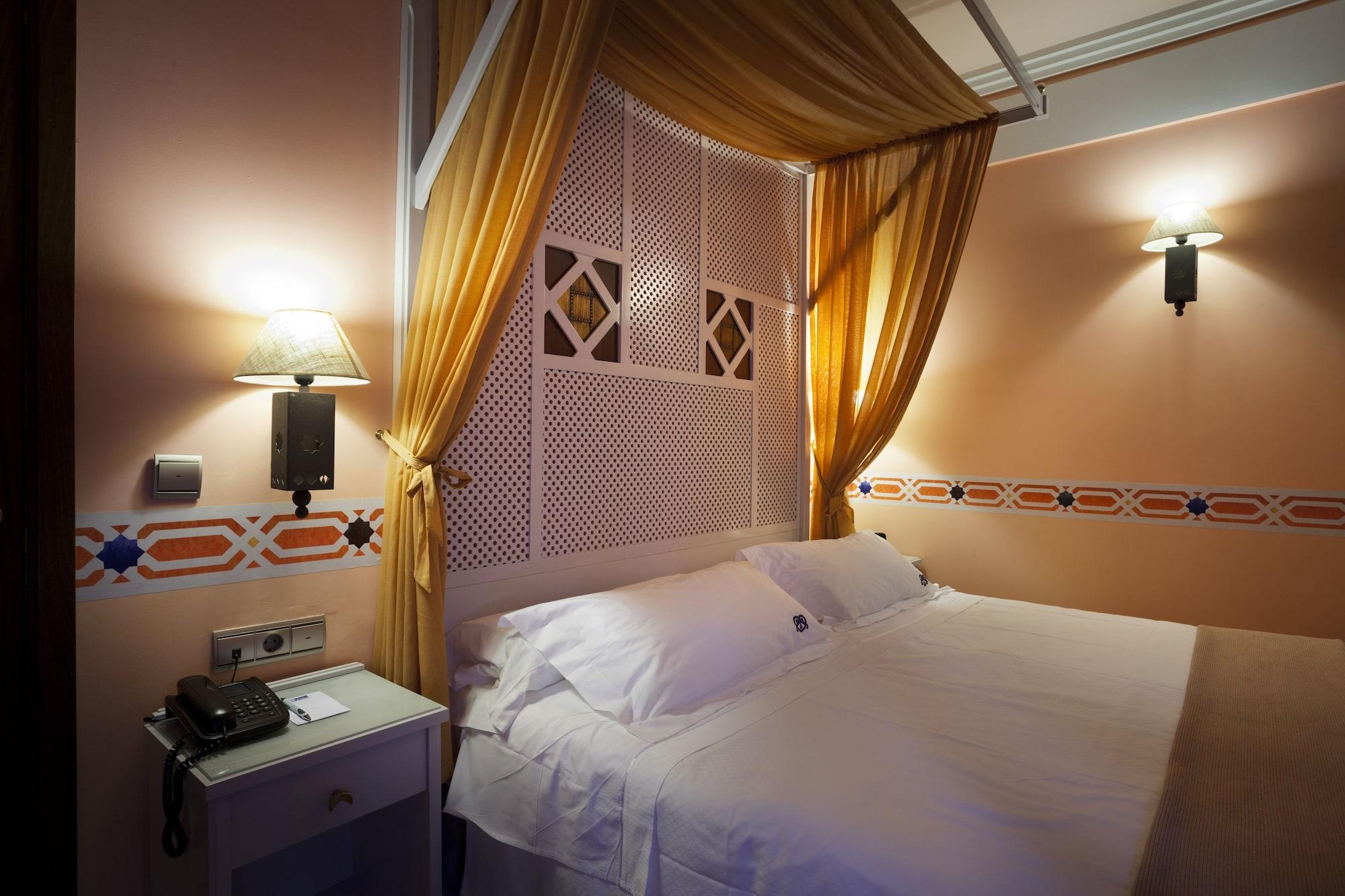 Suites Gran Via 44 Гранада Экстерьер фото