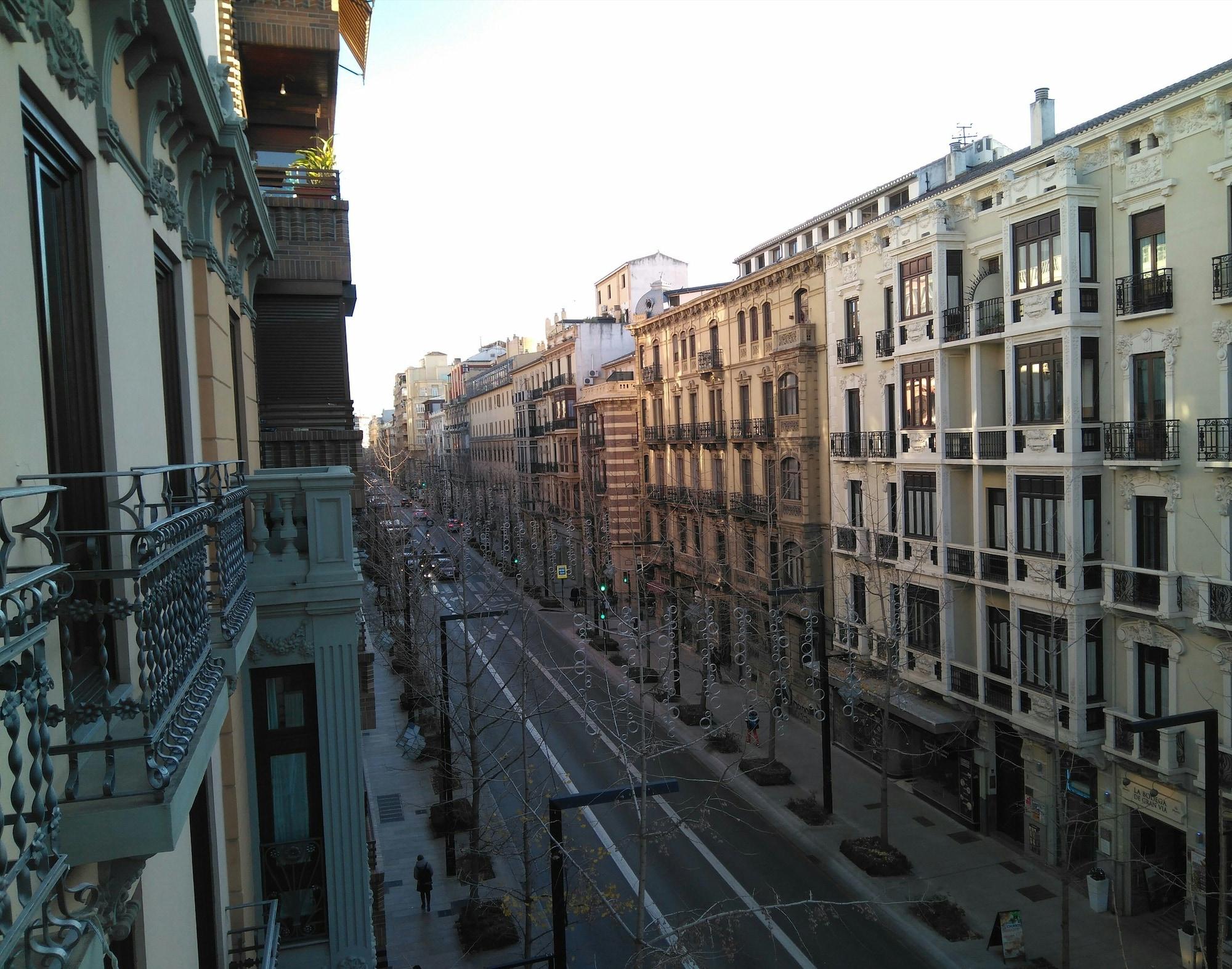 Suites Gran Via 44 Гранада Экстерьер фото