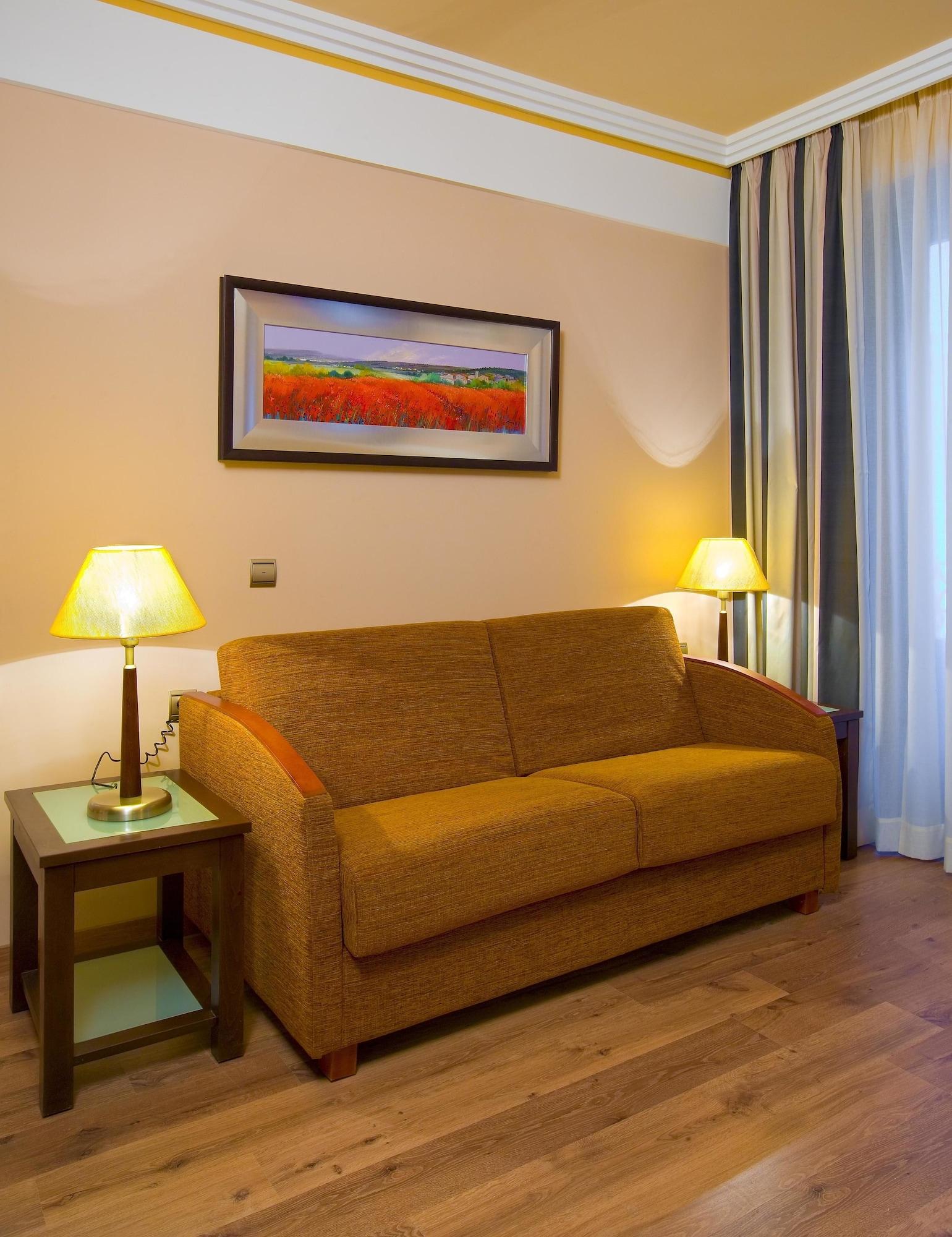 Suites Gran Via 44 Гранада Экстерьер фото