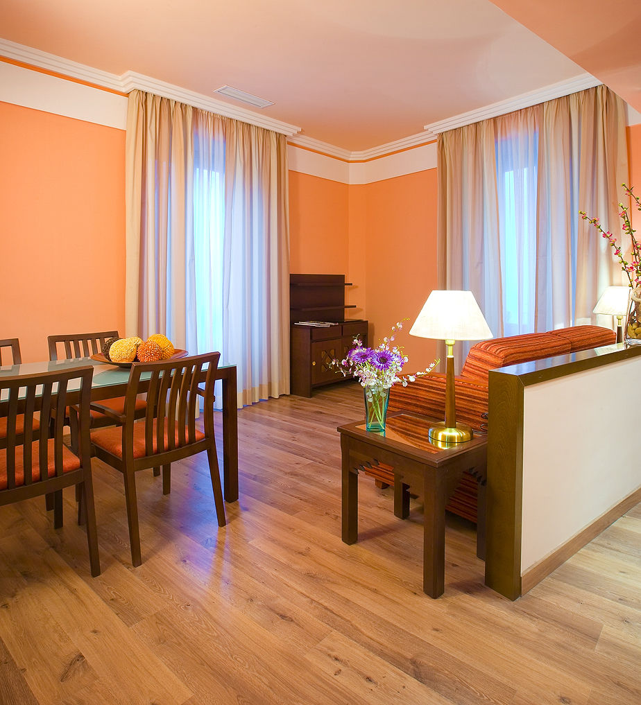 Suites Gran Via 44 Гранада Экстерьер фото