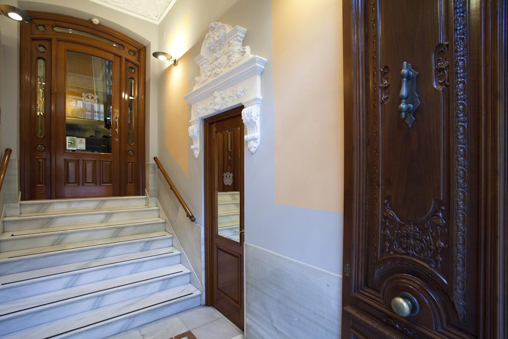 Suites Gran Via 44 Гранада Экстерьер фото