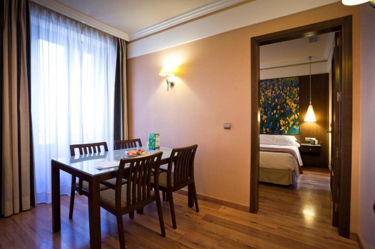 Suites Gran Via 44 Гранада Экстерьер фото